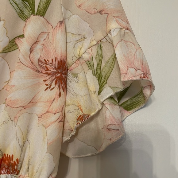 Floral dress - Picture 5 of 8